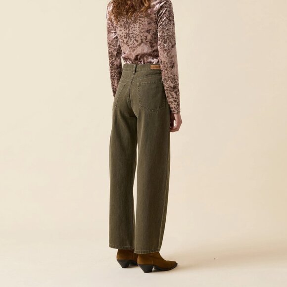 778. LE JEAN Nomad Ankle Olive Branch Green Denim $278 NWT Sz 26 - Picture 3 of 5